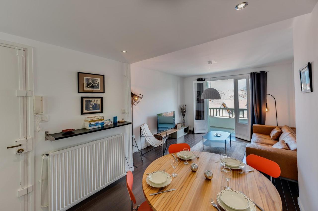 Allure - 2 Bedroom Apartment With Balcony In The Centre Of Annecy Exterior photo